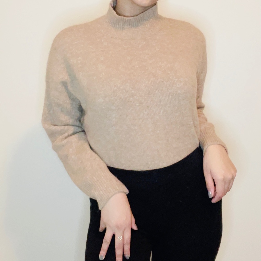 Sweater - Picture 3 of 7